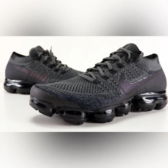Nike | Shoes | Nike Black Vapormax Flyknit Sneakers | Poshmark display picture 2